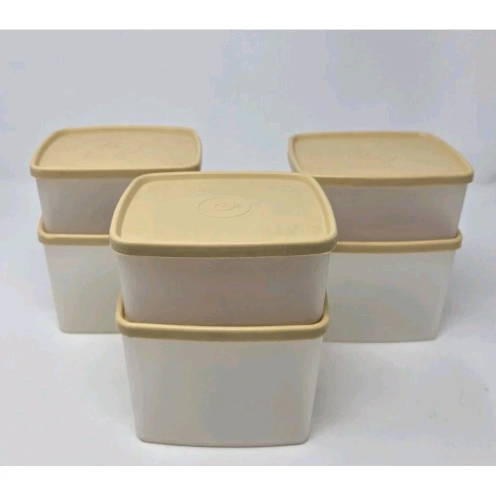 VINTAGE TUPPERWARE LOT OF 12 FOOD STORAGE CONTAINERS KHAKI SAND LIDS STACKABLE